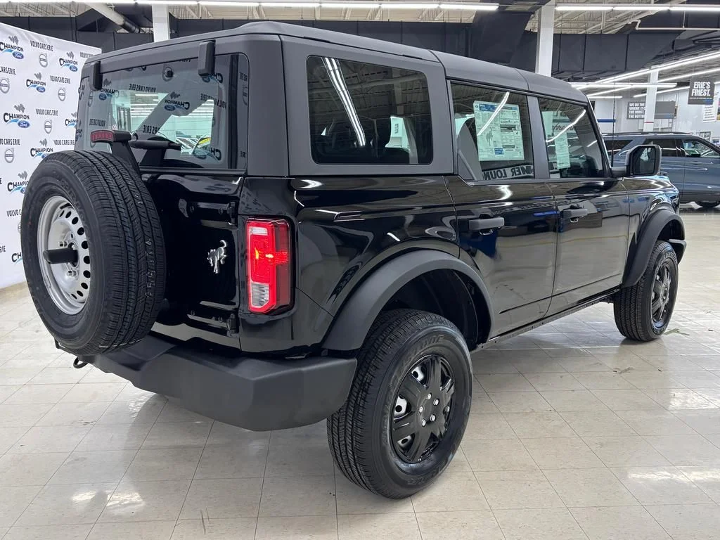 New 2025 Shadow Black Ford Base image 9