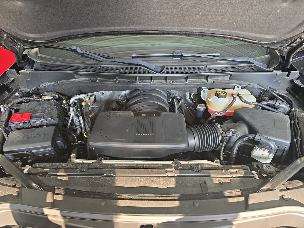 Used 2022 Black Cadillac Sport image 26