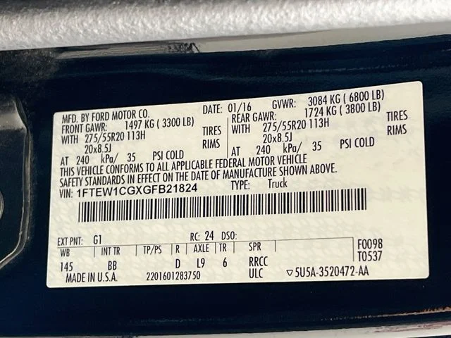 Used 2016 Black Ford Platinum image 29