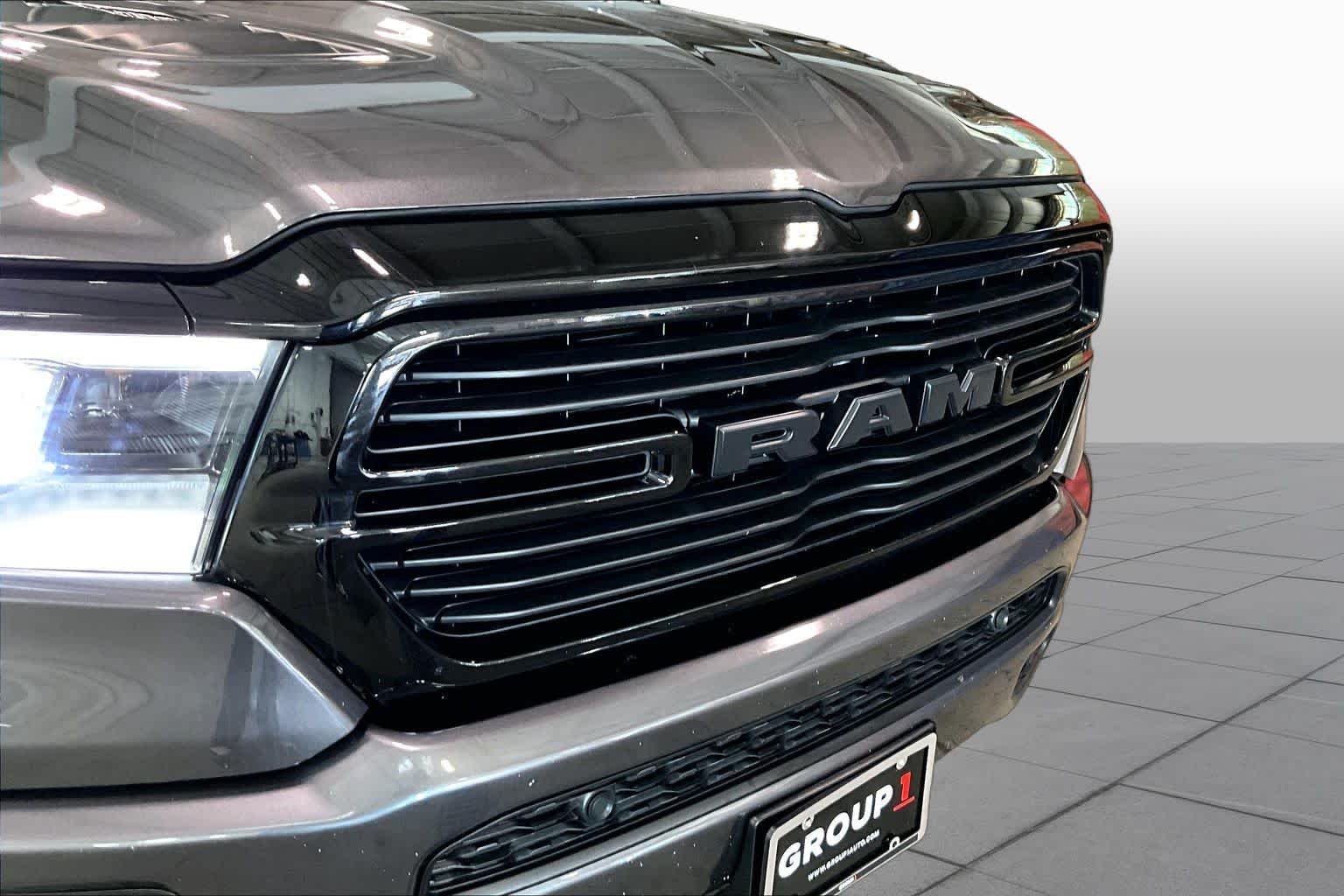 Used 2024 Granite Crystal Metallic Clearcoat Ram Laramie image 28