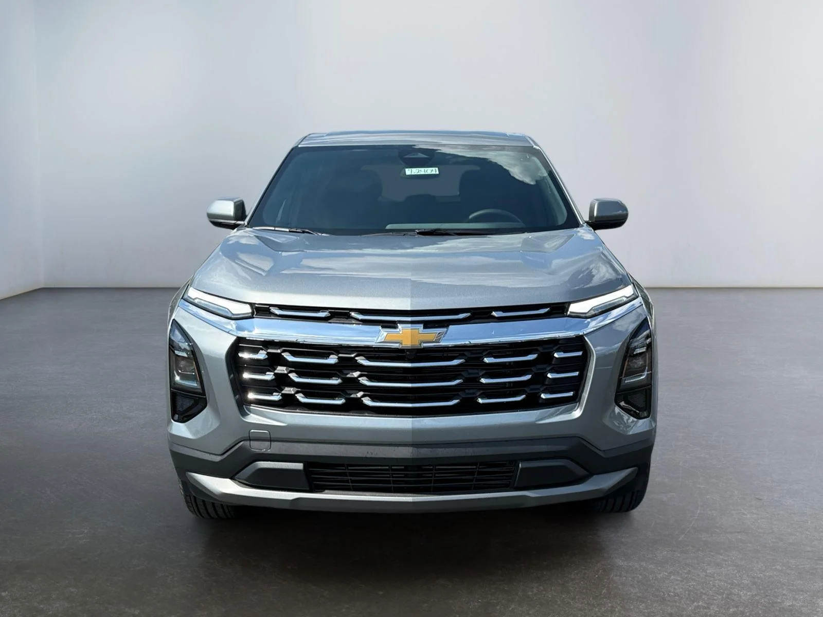 2027 Chevrolet Equinox LT - Photo 8