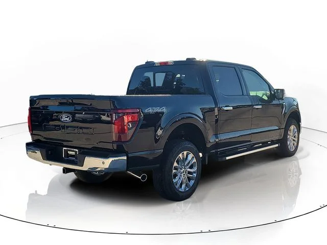 New 2026 Black Metallic Ford XLT image 5