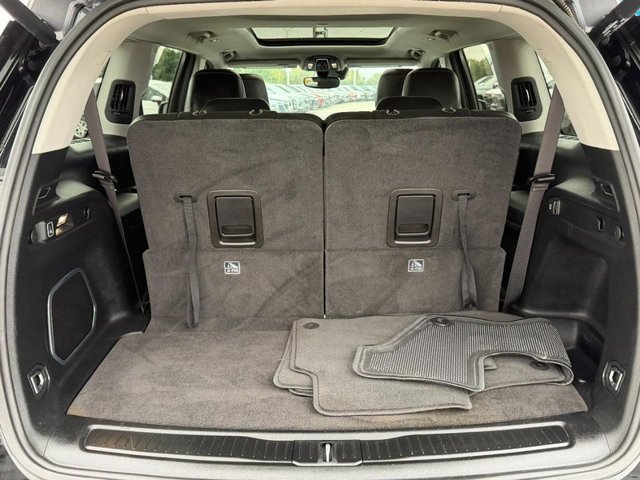 Used 2021 Black Jeep Limited 4x4 image 5