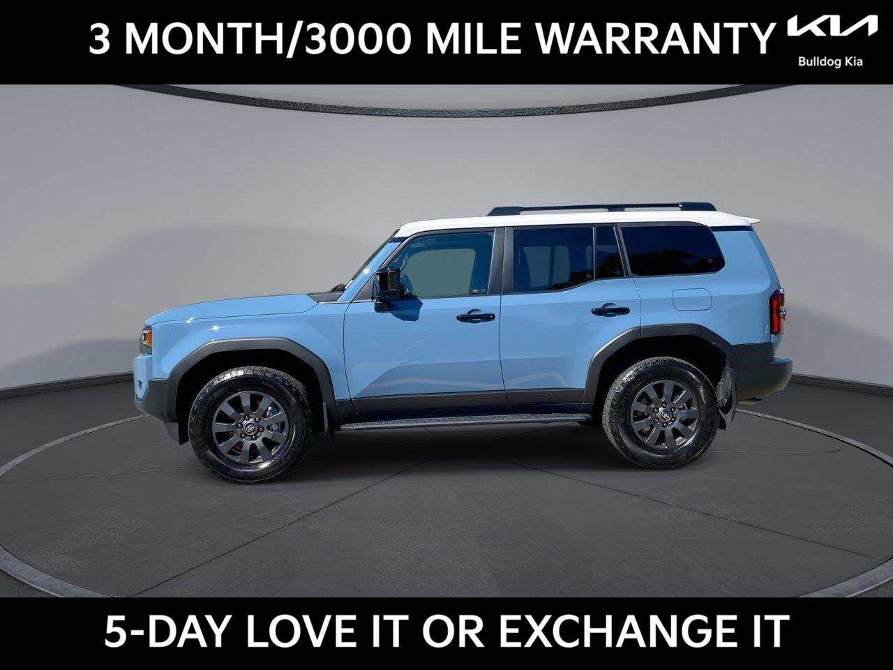 Used 2025 Heritage Blue w/Grayscape Roof Toyota Base image 5