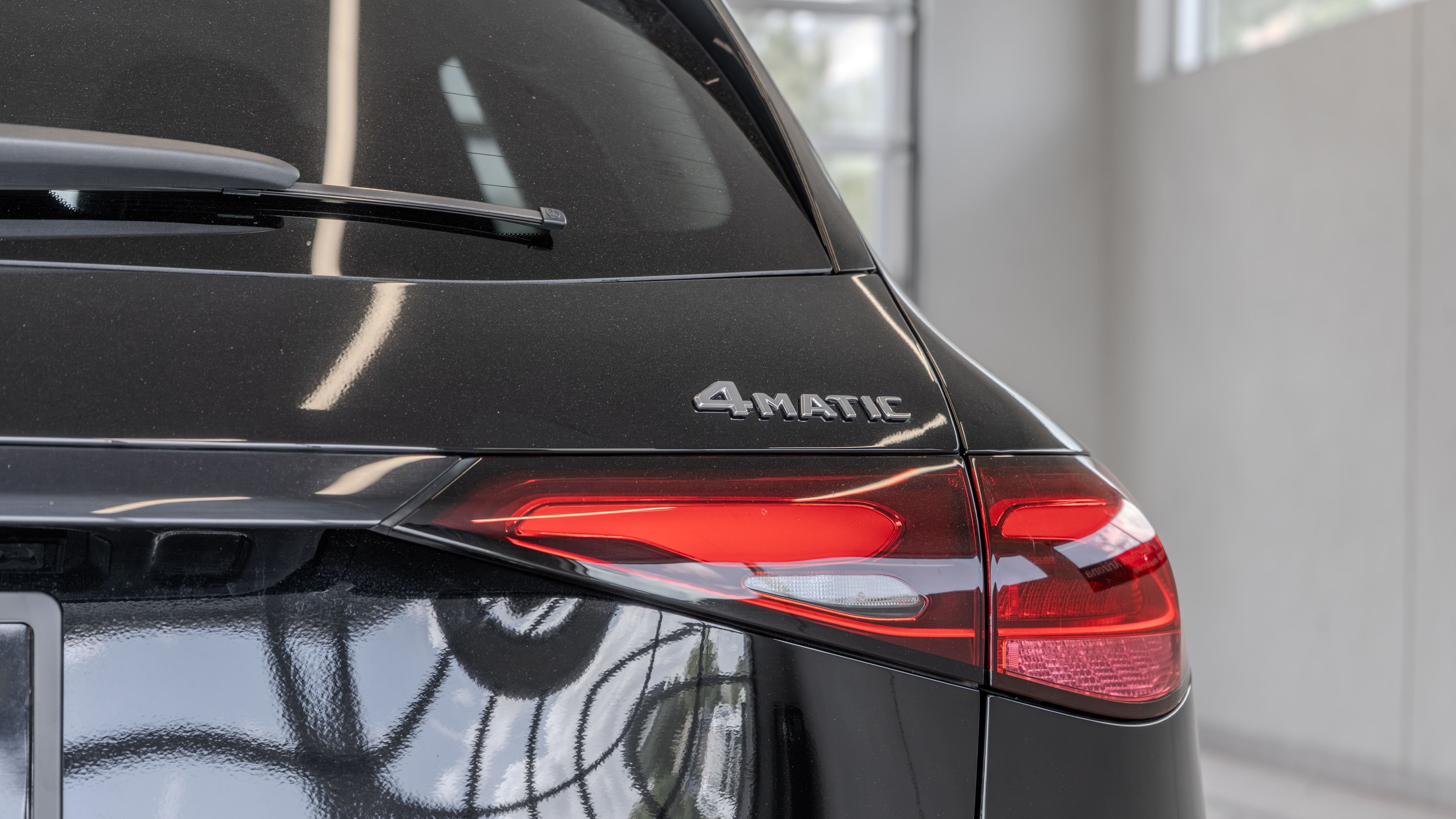 Certified Used 2025 Black Mercedes-Benz GLC 350e image 24