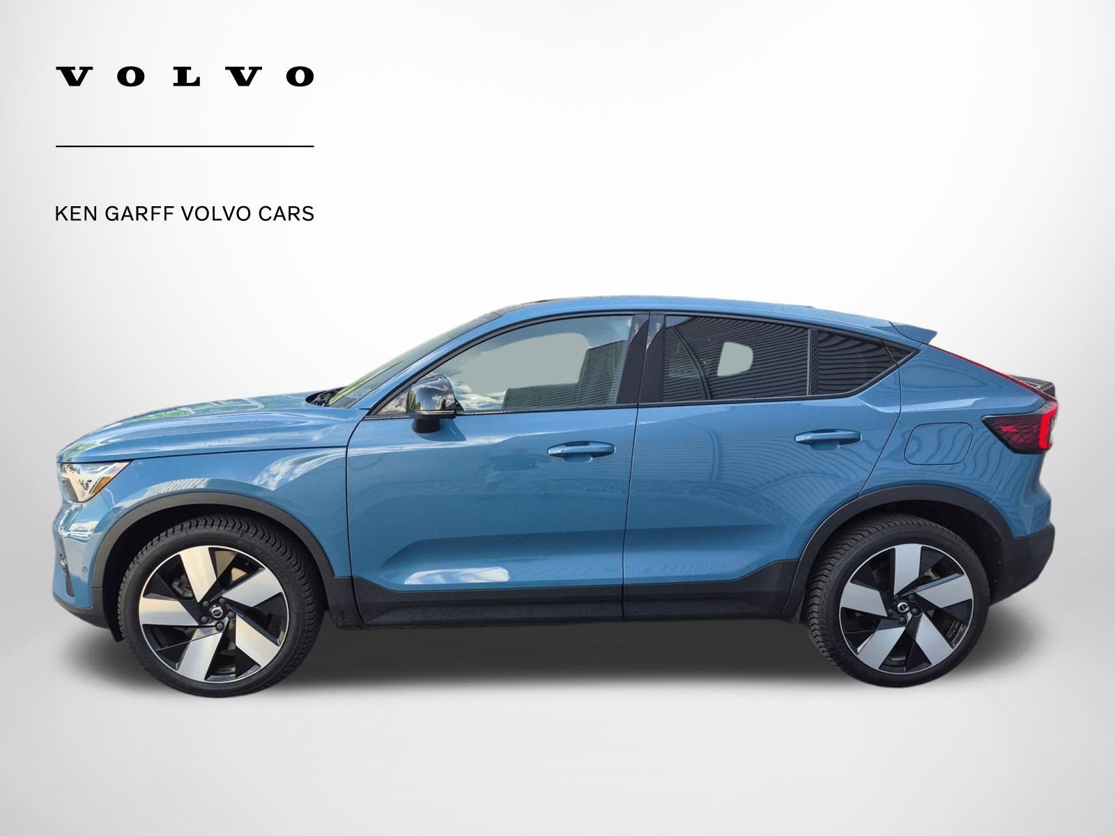 Certified Used 2023 Fjord Blue Volvo Ultimate image 7