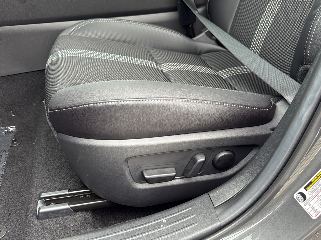 New 2026 Machine Gray Metallic Mazda 2.5 S Preferred image 18