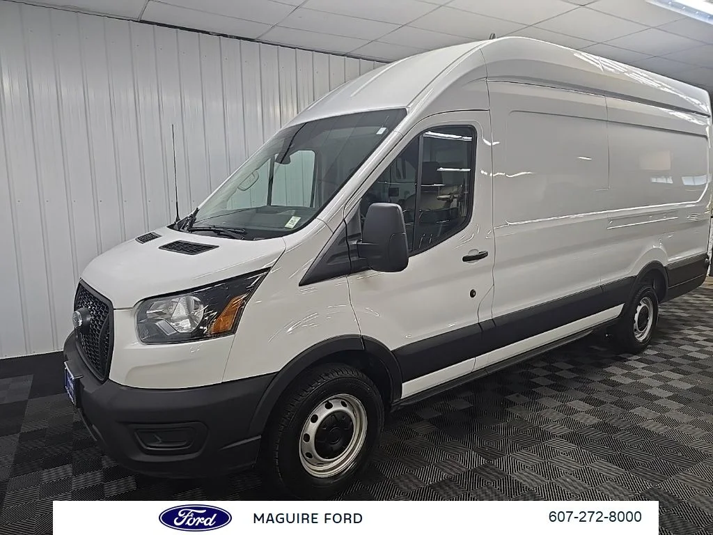 Used 2025 White Ford Base image 10