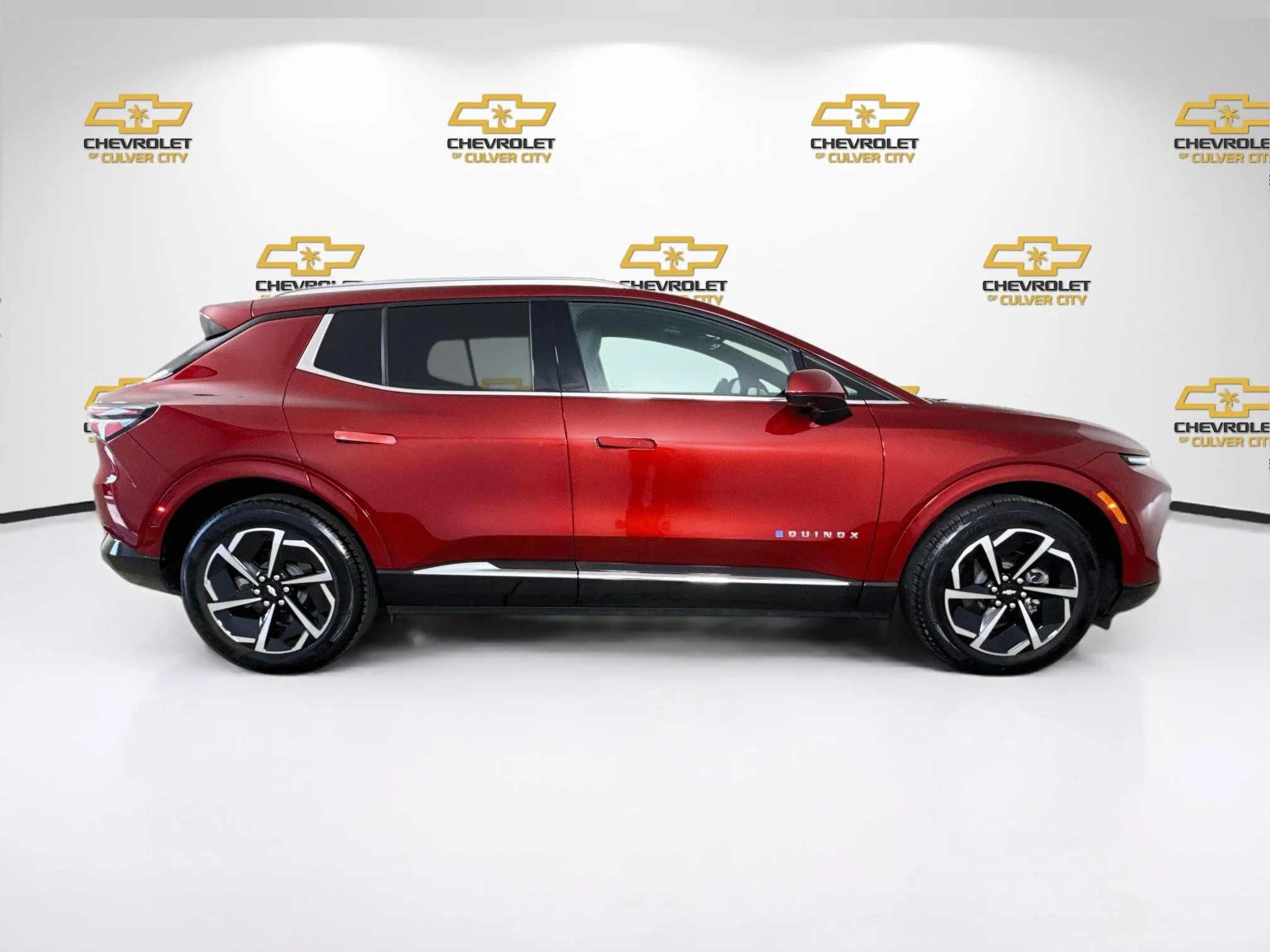 Used 2025 Radiant Red Tintcoat Chevrolet LT image 9