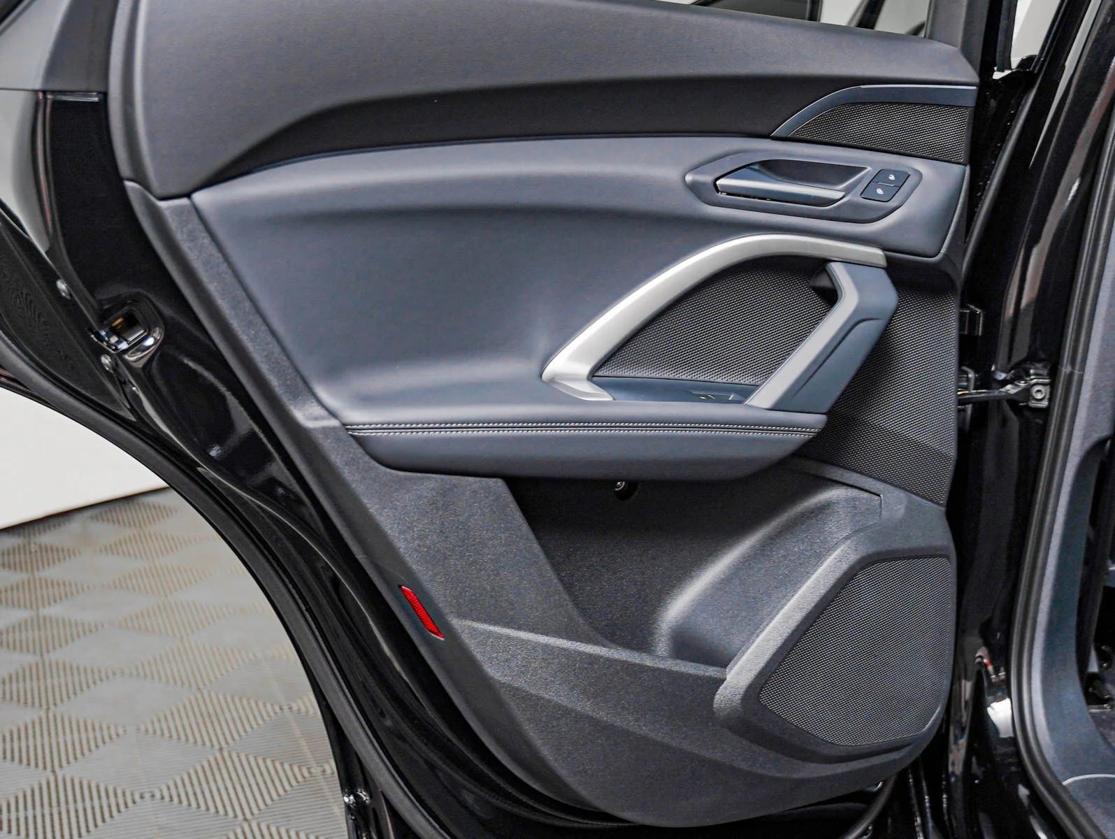 New 2026 Mythos Black Metallic Audi Premium image 25