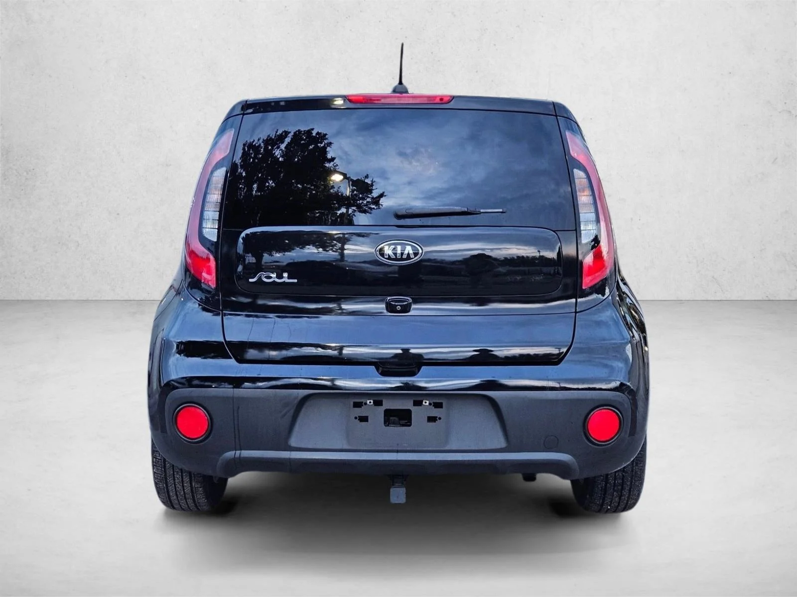 Used 2019 Shadow Black Kia Base image 6