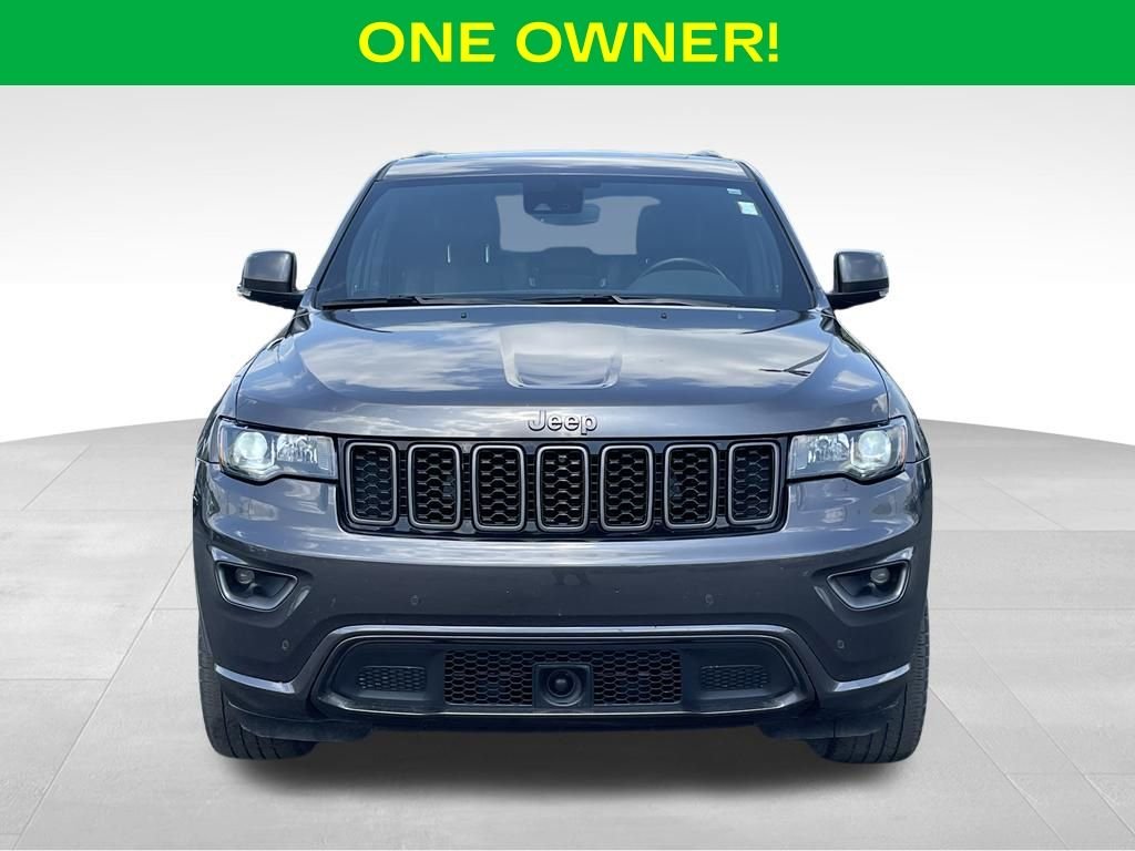 Used 2021 Granite Crystal Metallic Clearcoat Jeep Limited image 3