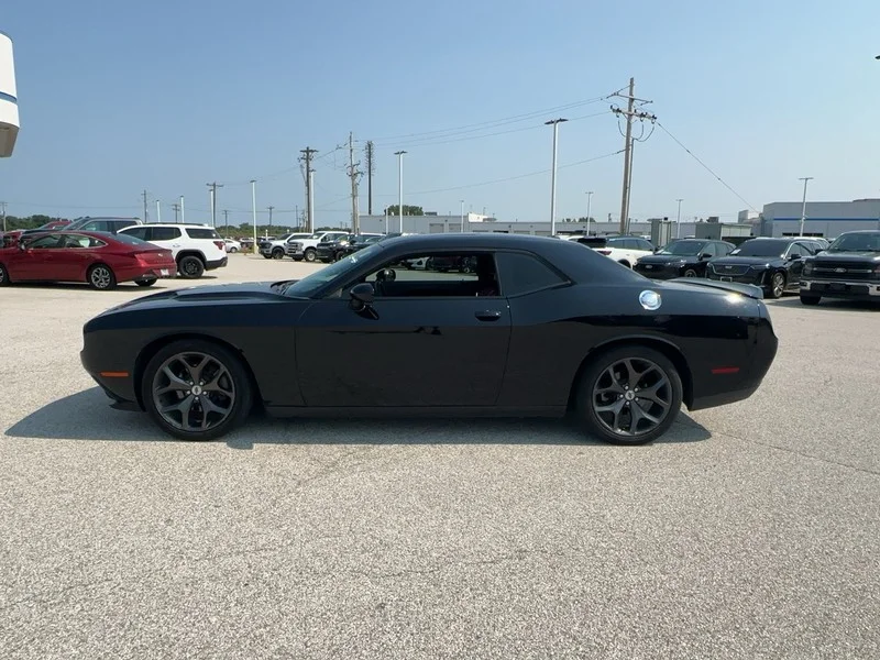 Used 2017 Pitch Black Dodge 2dr Cpe SXT Plus image 2