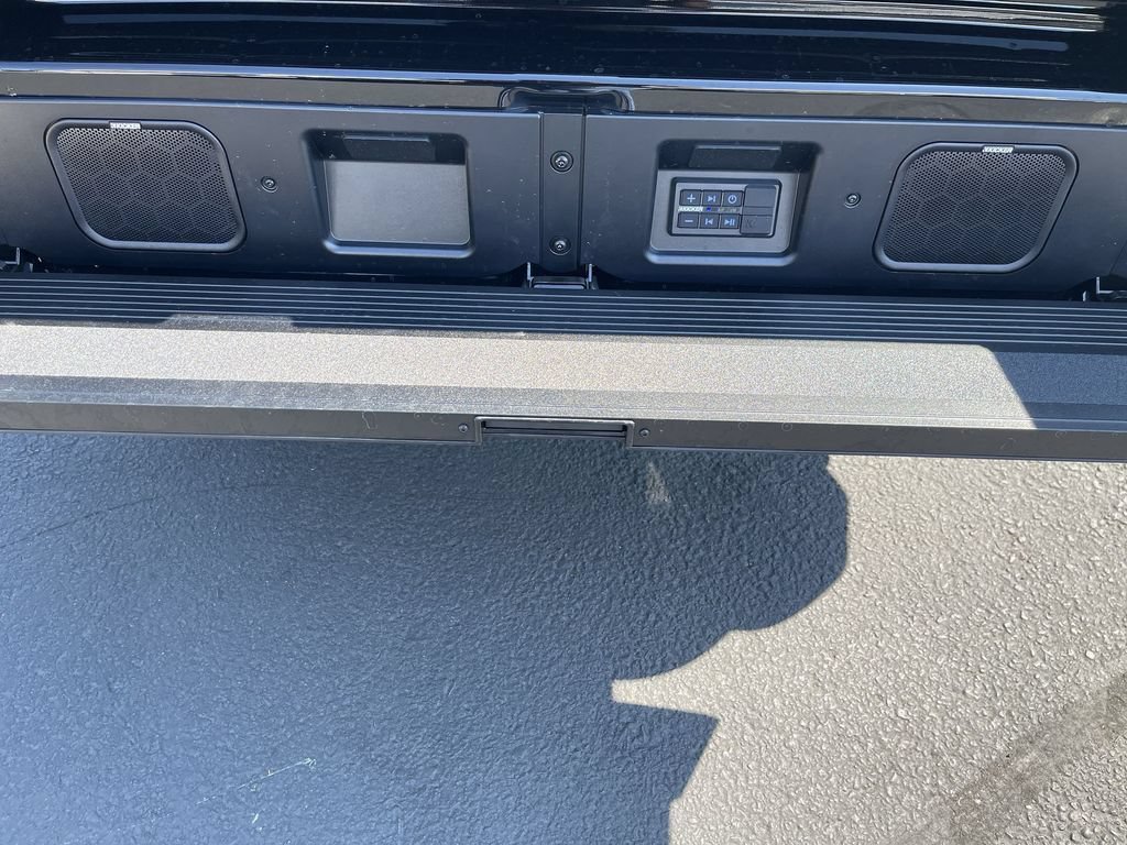 2026 GMC Sierra 3500HD Denali Ultimate - Photo 36