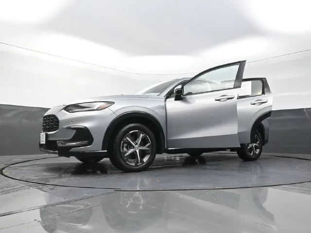 Used 2023 Silver Honda EX-L image 30