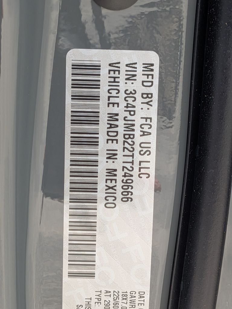 New 2026 Sting-Gray Clearcoat Jeep Limited image 29