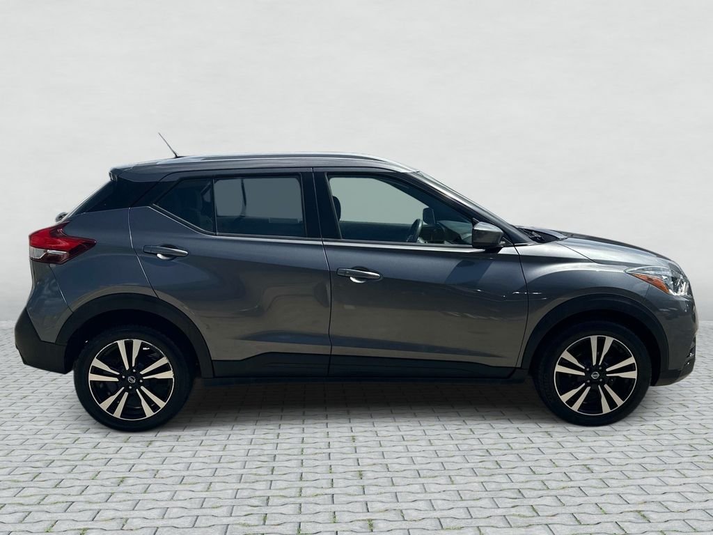 Used 2019 Gun Metallic Nissan SV image 4