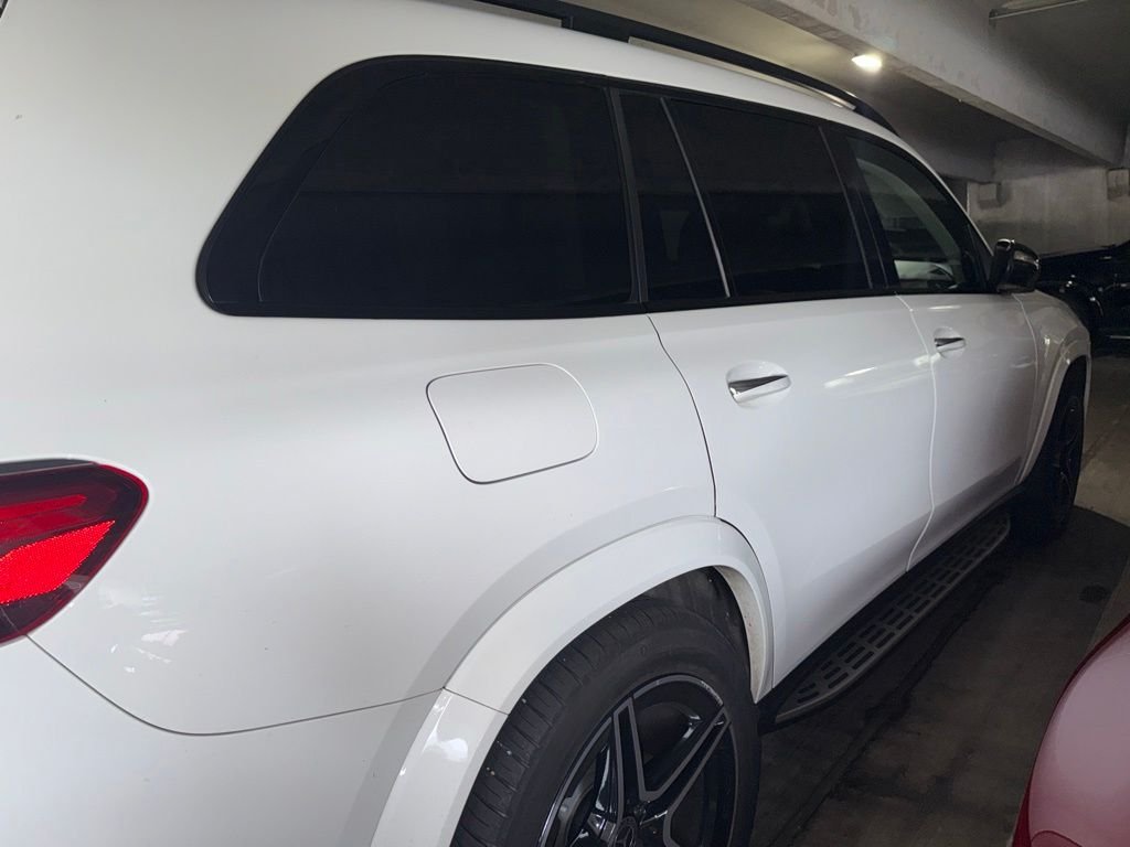 Certified Used 2021  Mercedes-Benz GLS 580 image 3