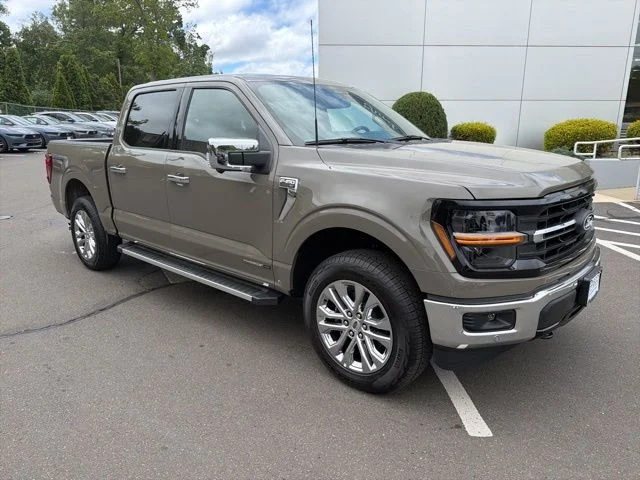 Used 2026 Gray Ford XLT image 10