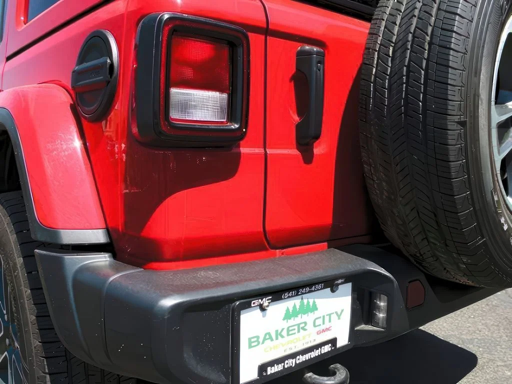 Used 2023 Firecracker Red Jeep Sahara image 33