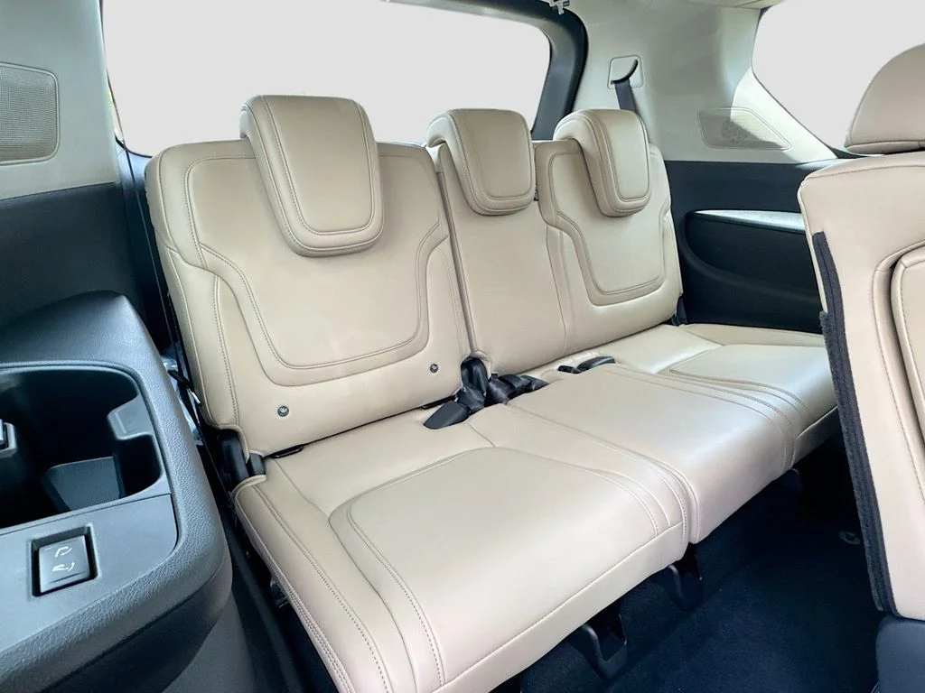 New 2026 RADIANT WHITE INFINITI Pure 2WD image 29