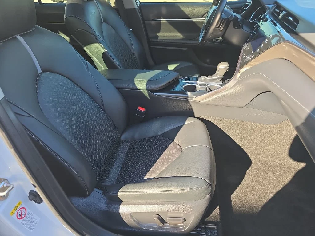 Used 2019 Beige Toyota XSE image 38