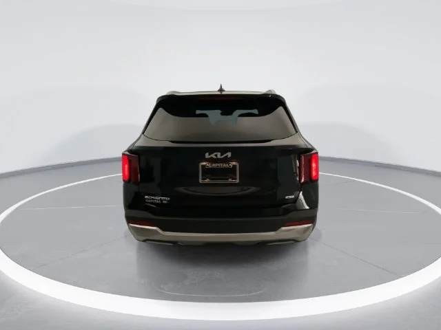 Used 2024 Black Kia S image 5