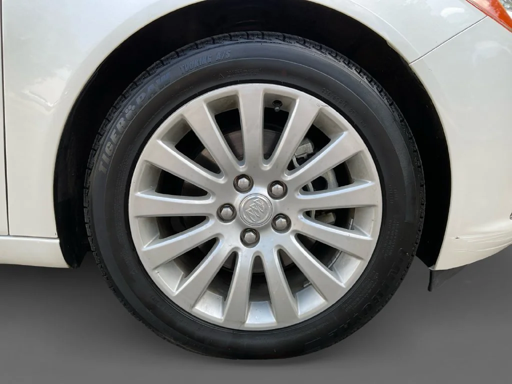 Used 2012 White Buick Premium I image 16