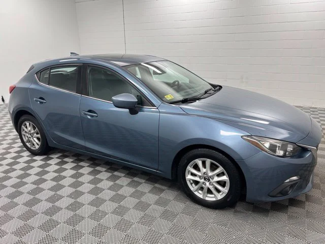 Used 2016 Blue Mazda i Grand Touring image 4