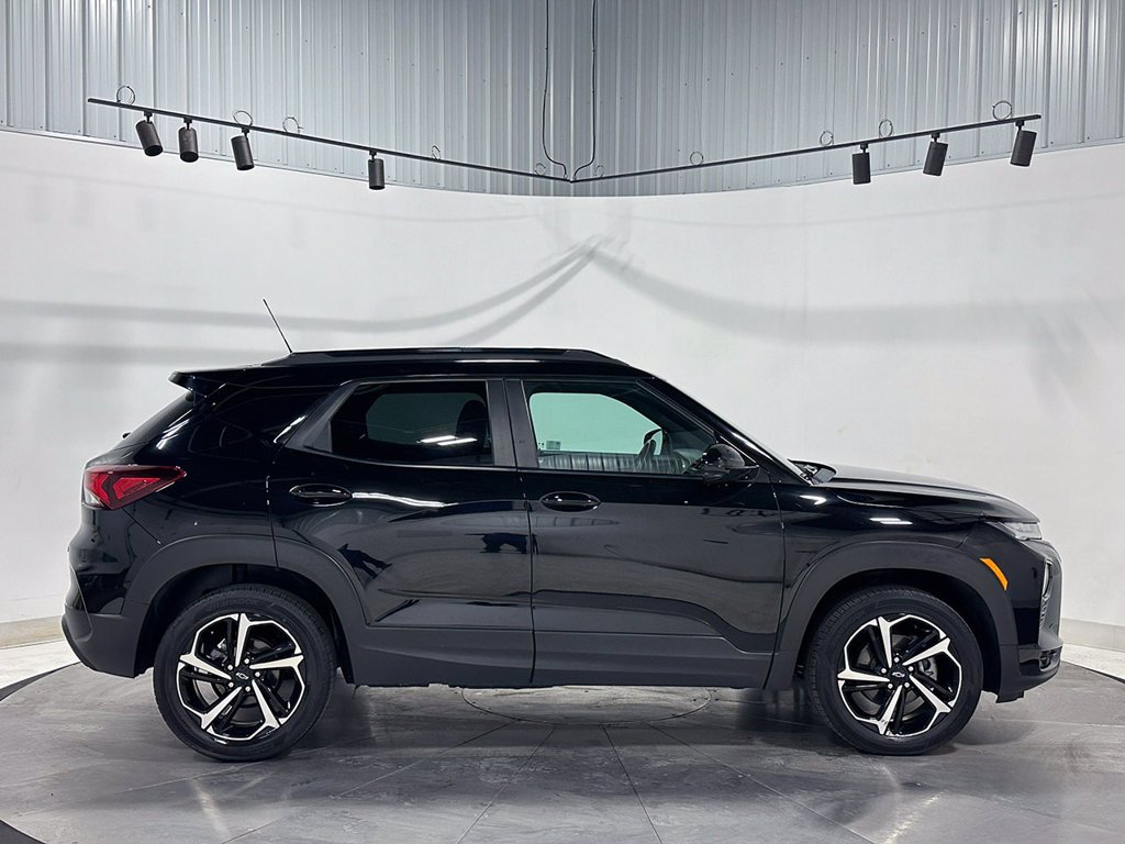 Used 2023 Black Chevrolet RS image 10
