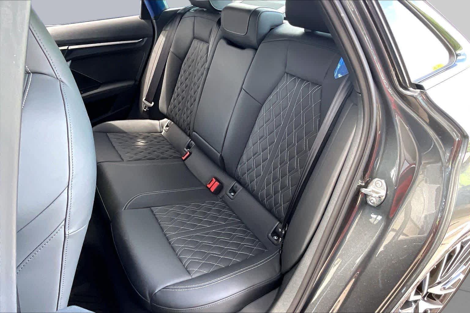 Used 2026 Daytona Gray Pearl Effect Audi  image 19