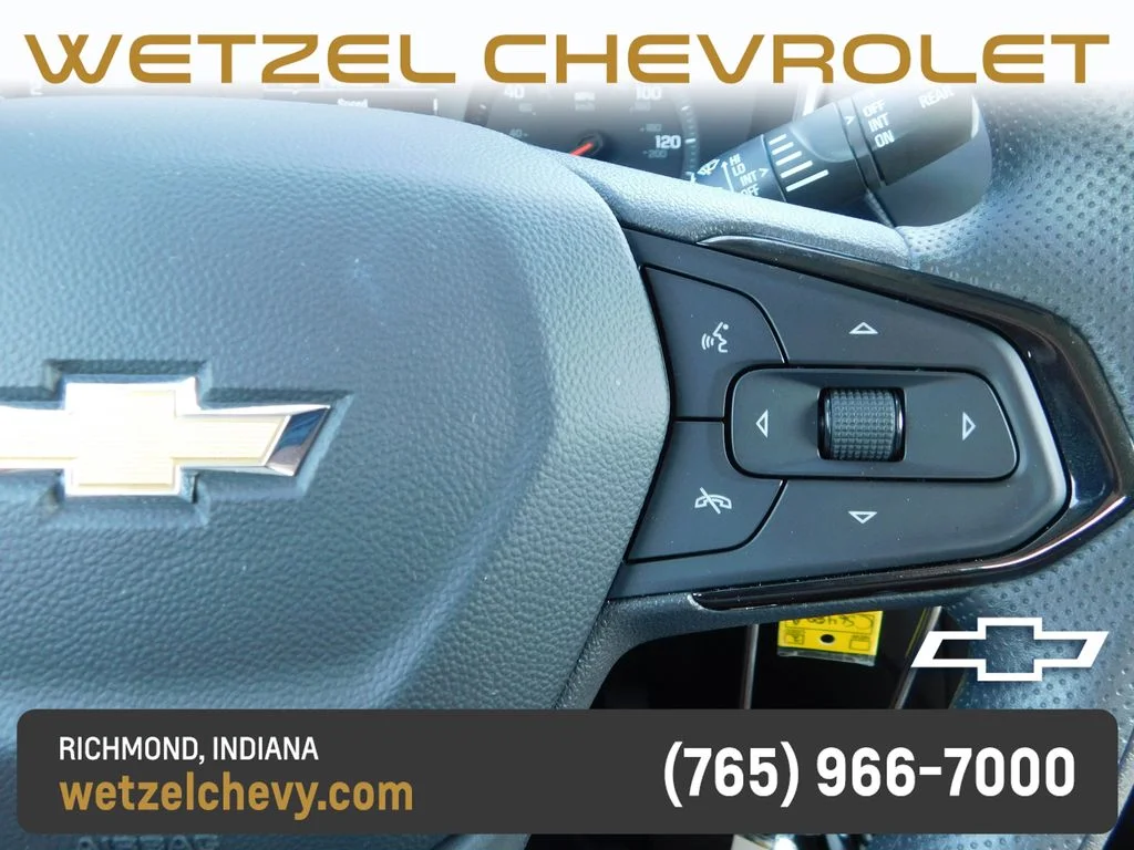 Used 2023 Gray Chevrolet LS image 28