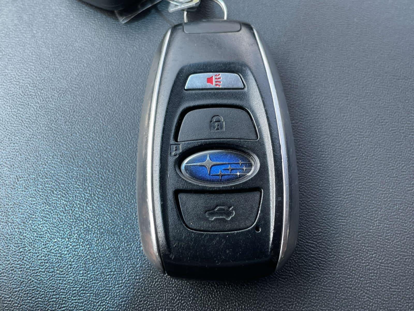 Used 2017 Carbide Gray Metallic Subaru Limited image 10