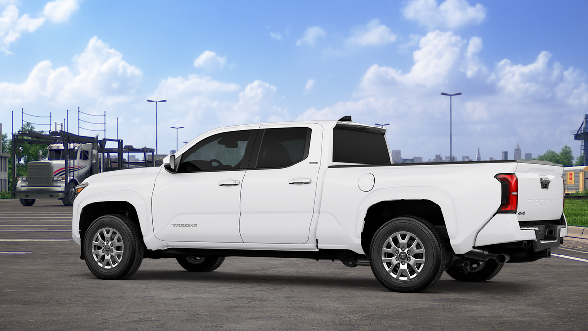 2026 Toyota Tacoma SR5 - Photo 25
