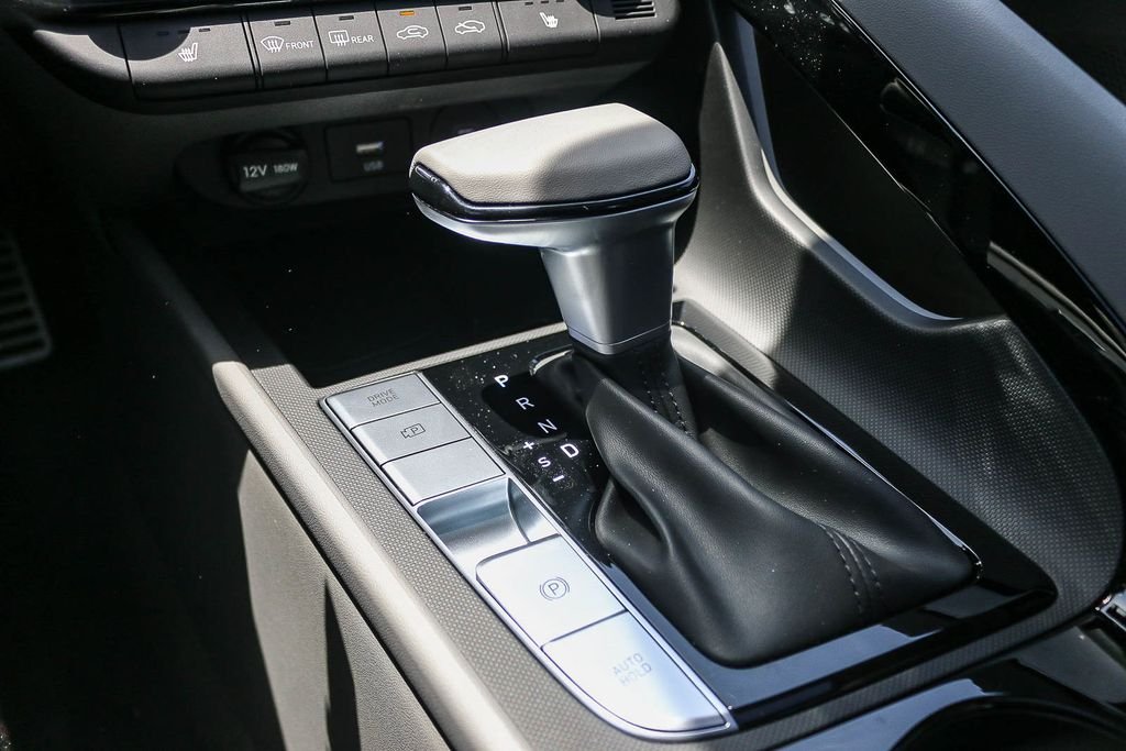 New 2026 White Hyundai SEL Sport image 25