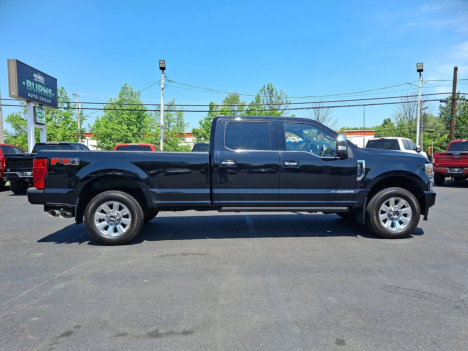 Used 2022 Agate Black Metallic   Um Ford Platinum image 12