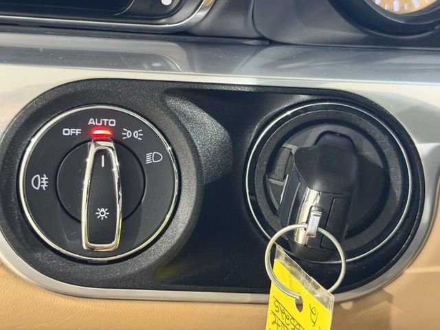 Used 2017 White Porsche Carrera 4S image 35