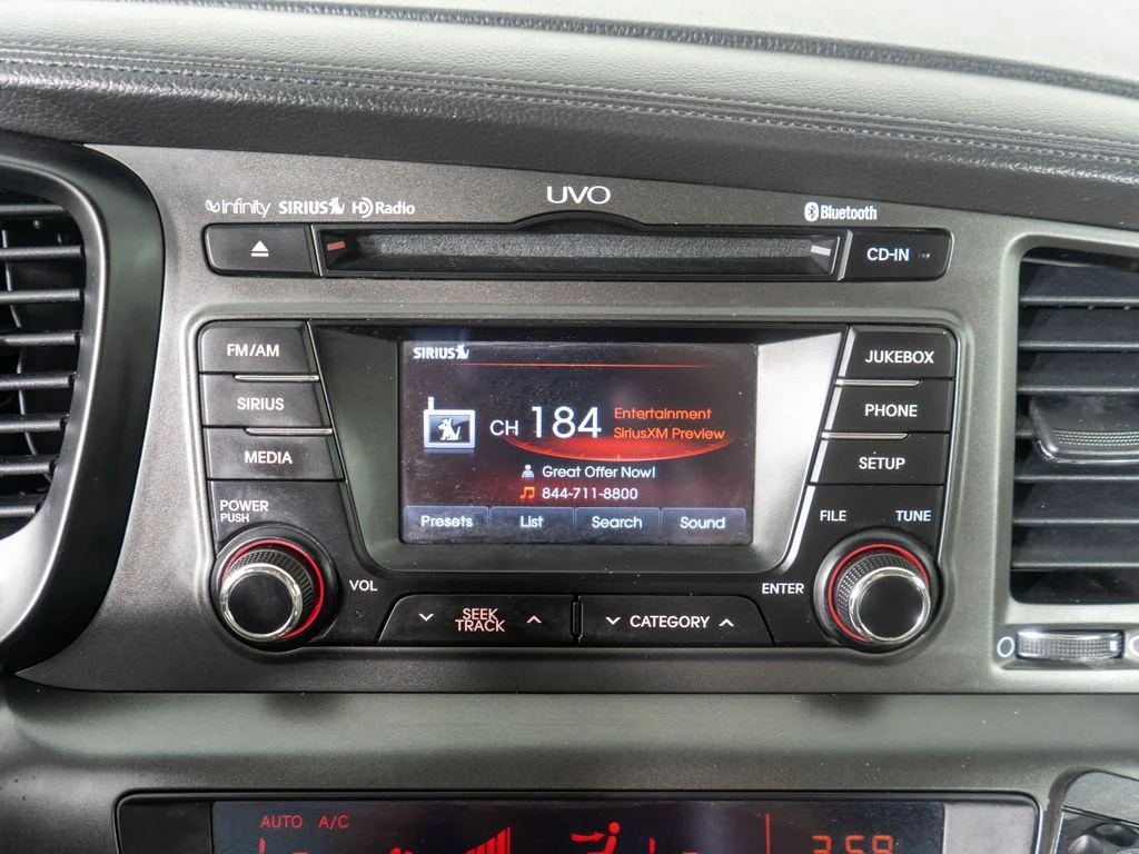 2012 Kia Optima EX - Photo 22