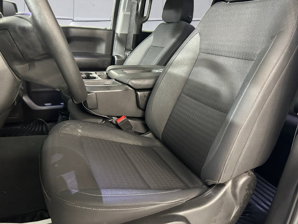 Used 2023 Blue Chevrolet Custom image 8