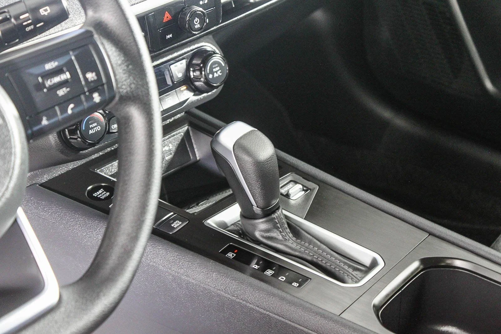 2026 Nissan KICKS SV AWD - Photo 21