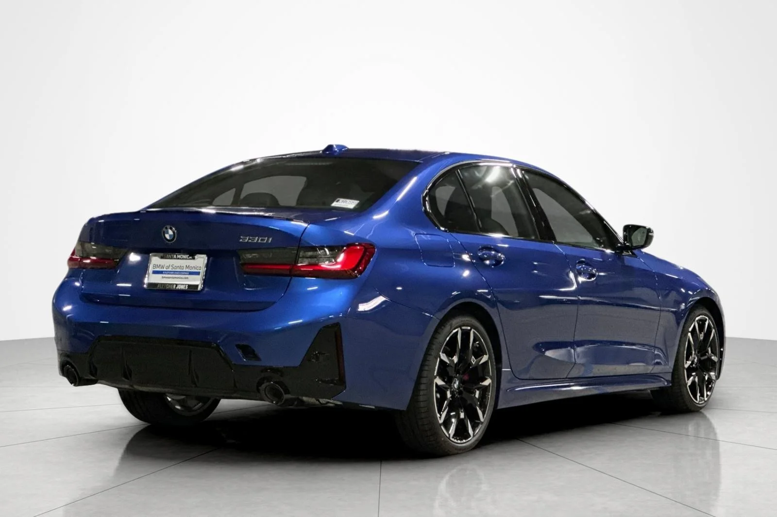 New 2026 Portimao Blue Metallic BMW 330i image 5