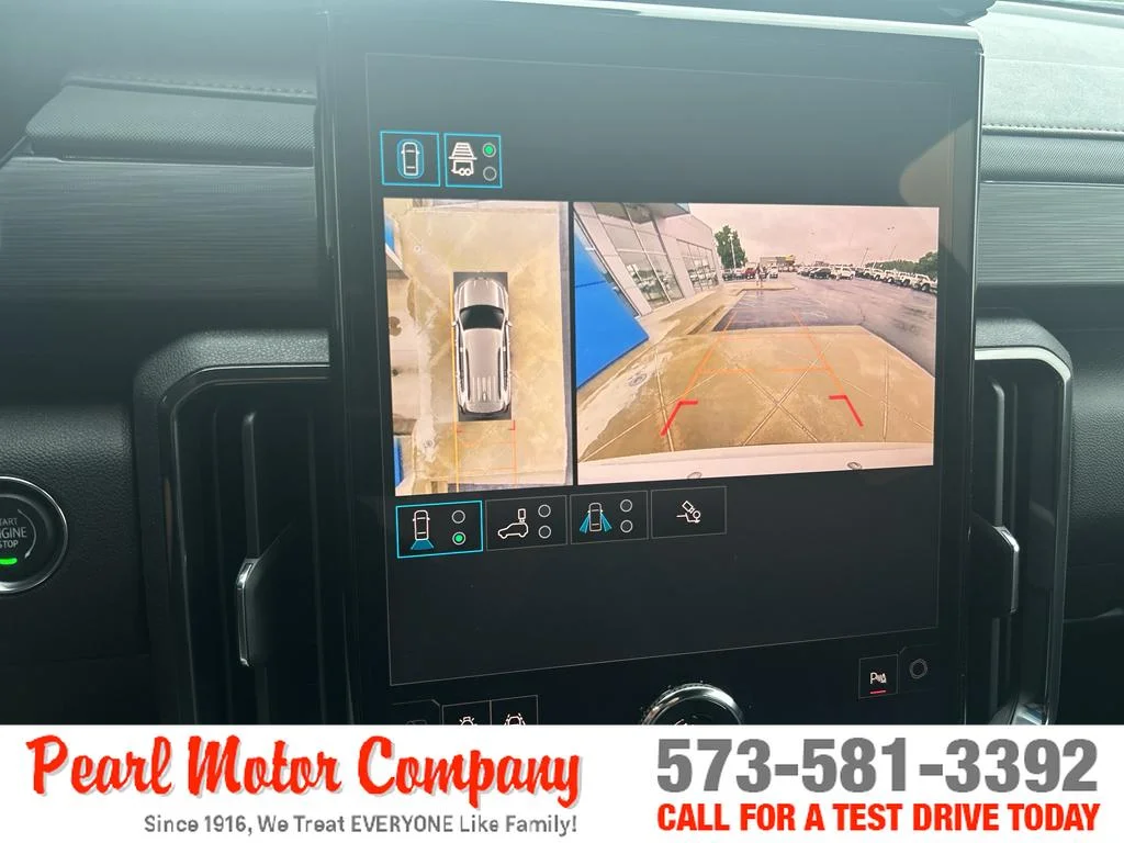 2026 GMC Acadia AT4 - Photo 18