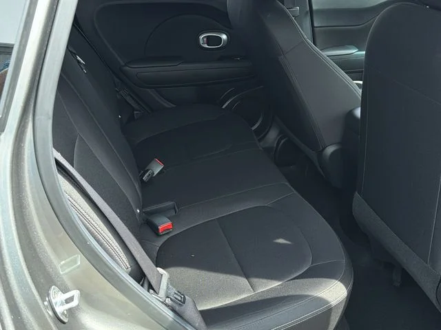 Used 2017 Gray Kia Base image 34