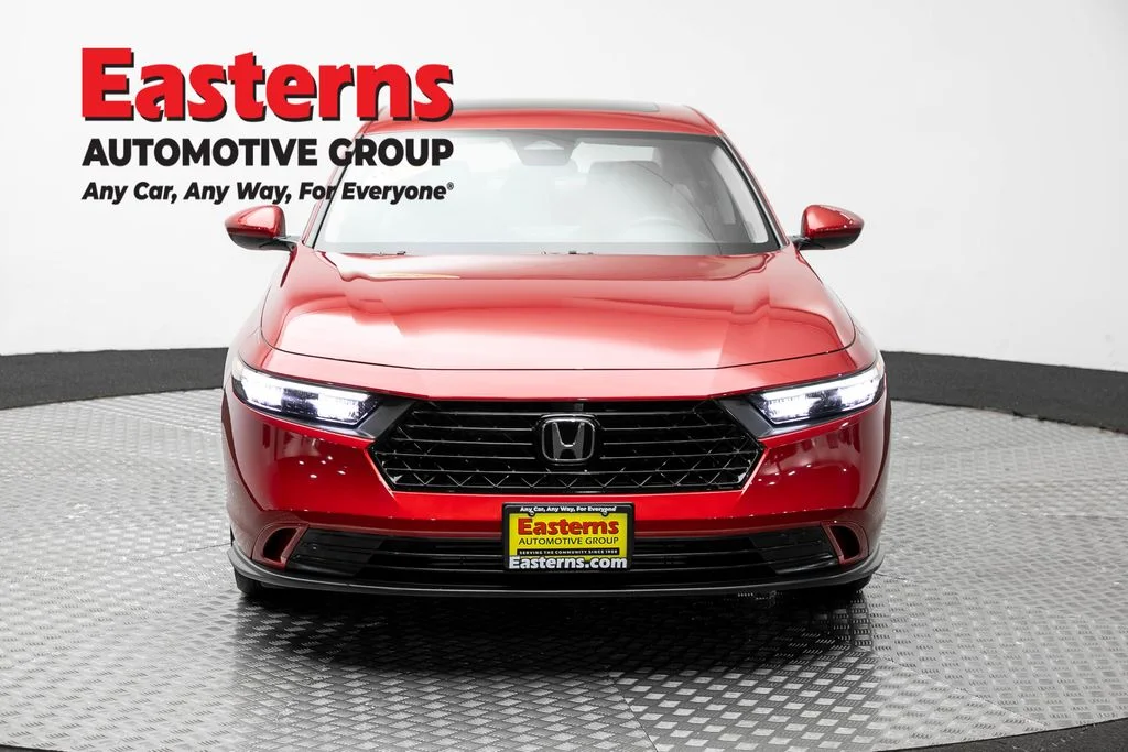Used 2024 Red Honda EX image 2