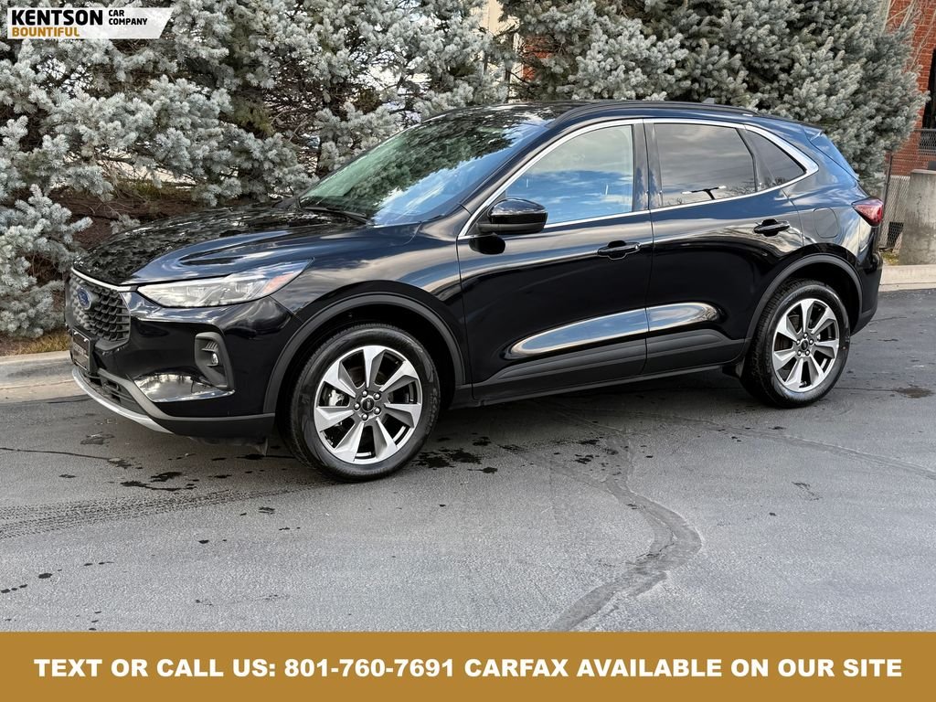 2025 Ford Escape Platinum