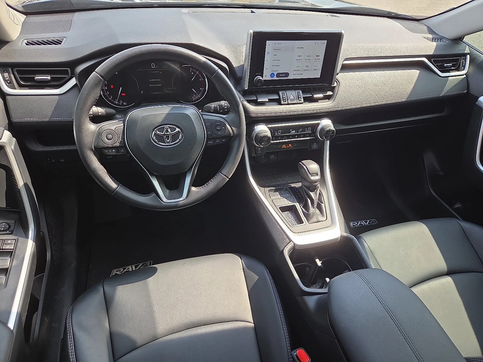 Used 2024 Midnight Black Metallic Toyota XLE Premium image 11