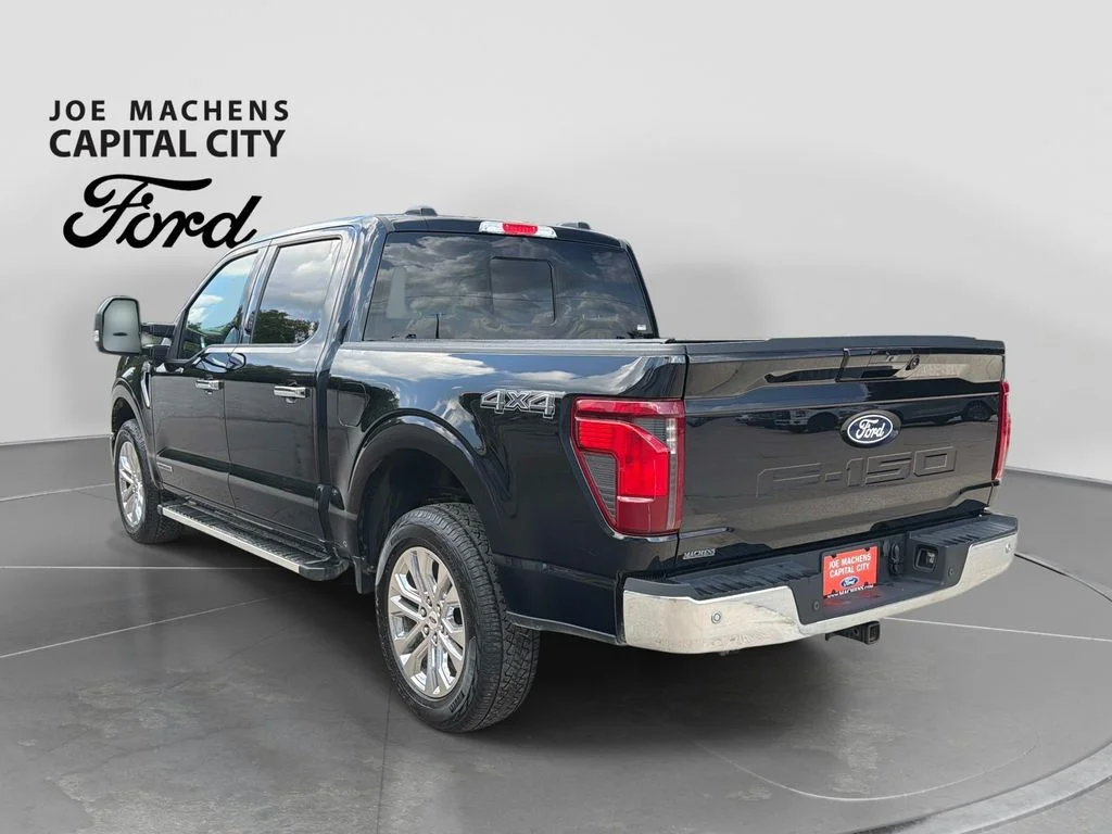 Used 2025 Agate Black Metallic Ford XLT image 7