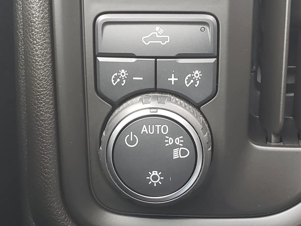 Used 2023 Summit White Chevrolet Custom image 22