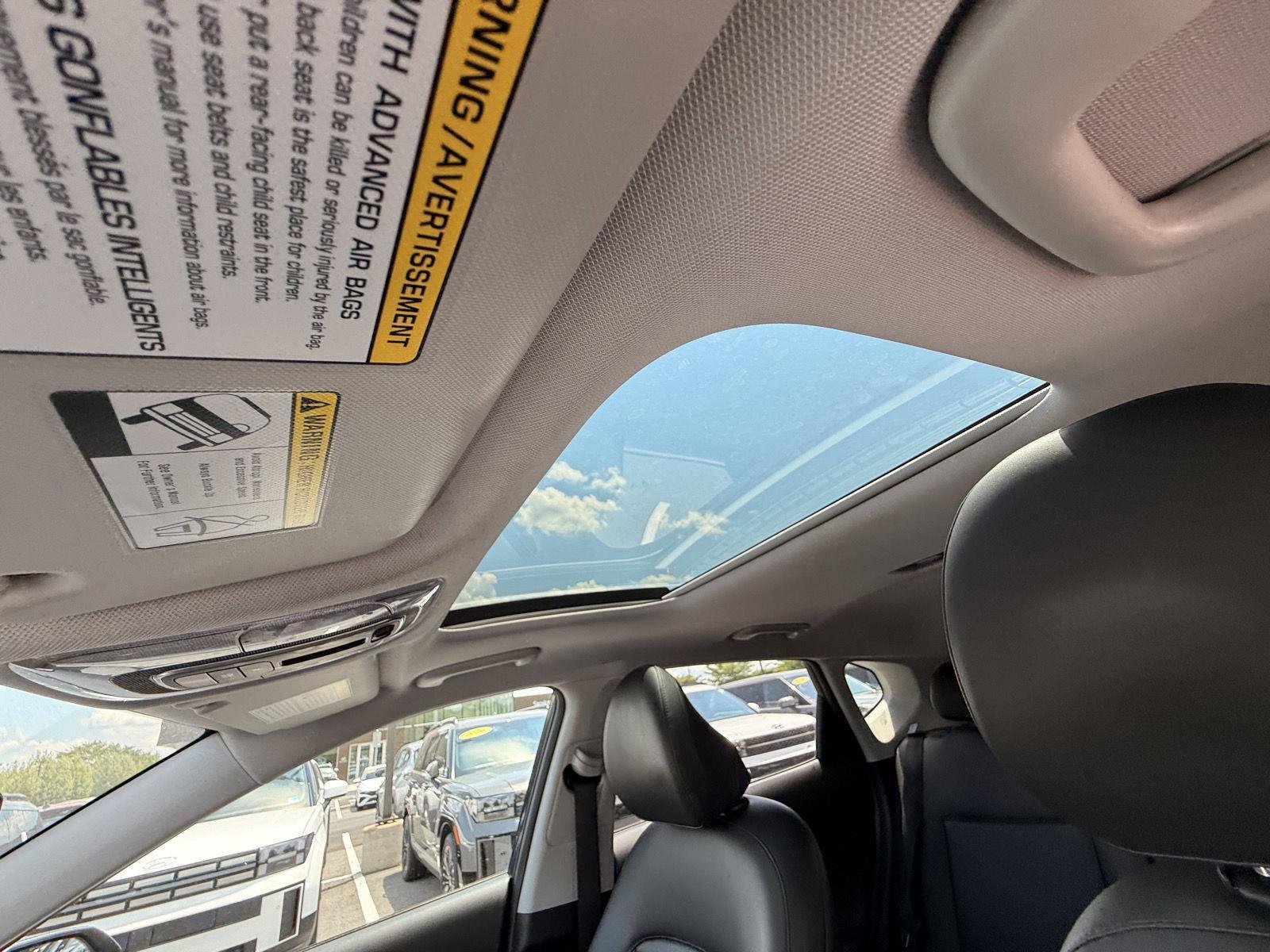 2024 Hyundai Kona Limited - Photo 16