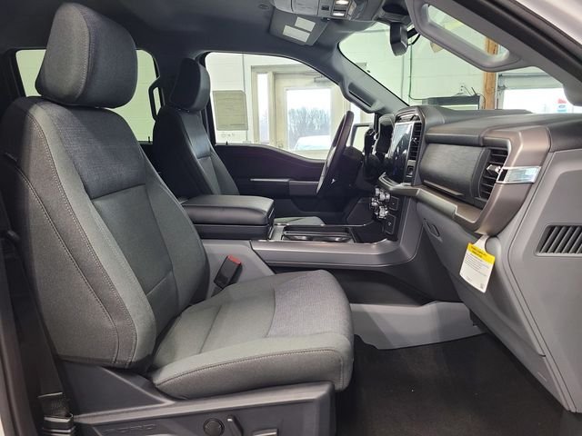 2025 Ford F-150 XLT - Photo 61